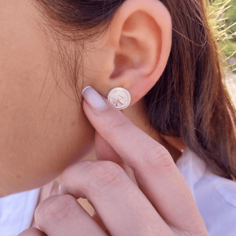 Raido Shield Earrings - The 4 Harts